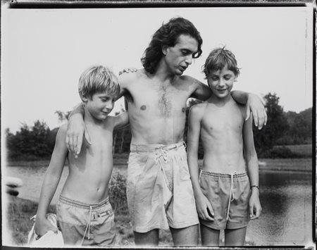 Danny Lyon (1942)  - Guido with Noah + Raphe, 1988