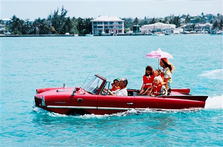 Slim Aarons (1916-2006)  - Sea Drive, 1967