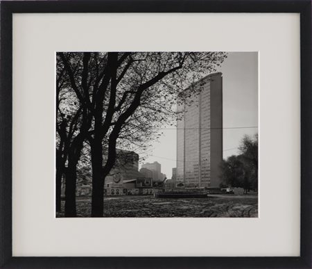 BASILICO GABRIELE (1944 - 2013) - Grattacielo Pirelli, Milano, 1958 (Arch. Gio Ponti 1891-1979 con Pierluigi Nervi, 1955-1958). .
