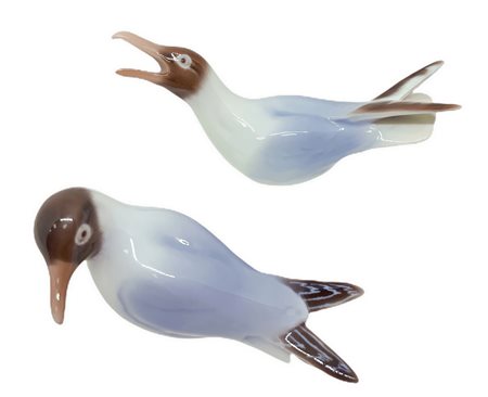 Copenaghen, coppia di statuette in porcellana raffiguranti gabbianelle. H cm 6x11