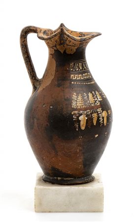 OINOCHOE TRILOBATA APULA NELLO STILE DI GNATHIA
Fine IV - inizi III secolo a.C. 