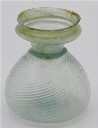 ASPERSORIO IN VETRO DATAZIONE: III-V sec. d. C. MATERIA E TECNICA: vetro...