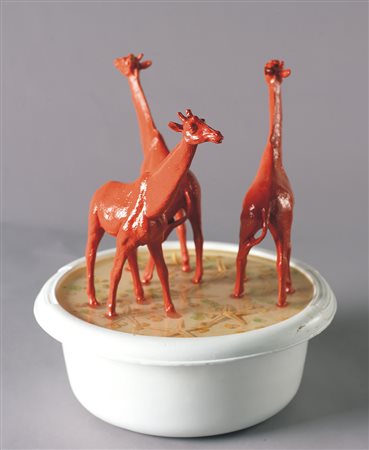 WILLIAM SWEETLOVE Ostenda (Belgio) 1949 Three cloned giraffes, 2006 resina...