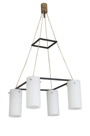 UNA LAMPADA A SOSPENSIONE, anni '60. <br>Ottone, 