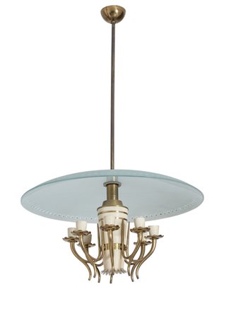 UN LAMPADARIO, anni '50. <br>Ottone, alluminio 