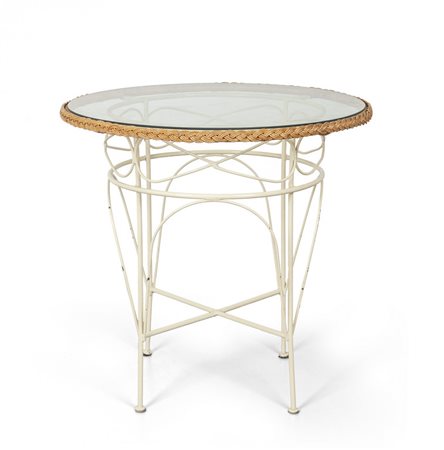 UN TAVOLO DA GIARDINO, anni '50. <br>Acciaio 