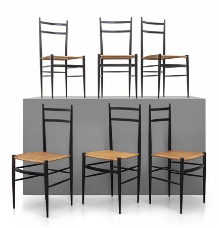 SEI SEDIE CHIAVARINE, anni '50. <br>Legno 