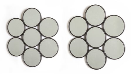 DUE SPECCHI DA PARETE, anni '50. <br>Ottone 