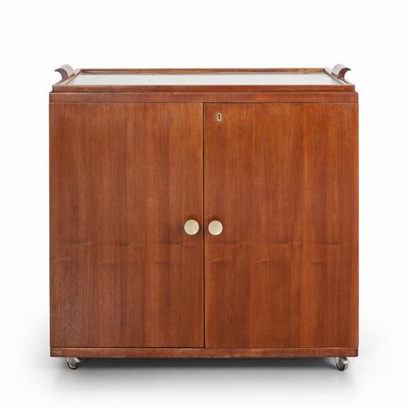 UN PICCOLO CONTENITORE SU ROTELLE, anni '60. 