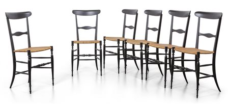 UN LAMPADARIO, anni '60. <br>Ottone lucido e 