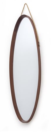  UNO SPECCHIO DA PARETE, anni '60. <br>Legno di 