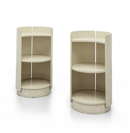 DUE COMODINI, anni '60. <br>Compensato curvato 