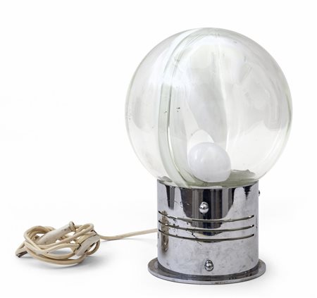 TONI ZUCCHERI <br>Una lampada da tavolo della 