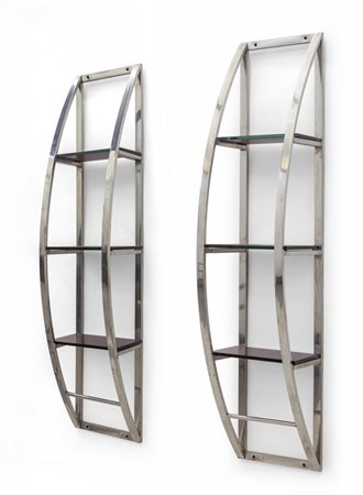 DUE ETAGERES PENSILI, anni '70. <br>Acciaio 