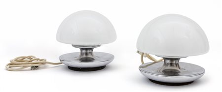 DUE LAMPADE DA TAVOLO, anni '70. <br>Ottone 