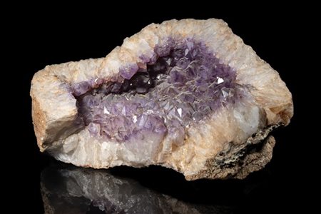 Geode in quarzo ametista (cm 50x22x34 circa) (difetti)