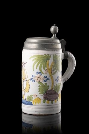 Manifattura di Delft, secolo XVIII. Boccale da birra in maiolica policroma con