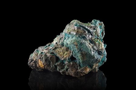 Blocco di minerale con caledonite (cm 30x20) (difetti)