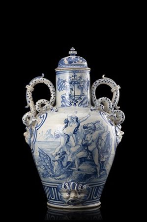 Manifattura ligure, secolo XIX. Vaso con coperchio in maiolica decorata in bian