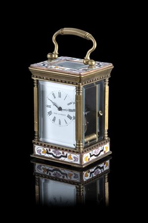 ANONIMO
Officier in ottone e vetro decorato a smalti cloisonnè.
Francia inizio