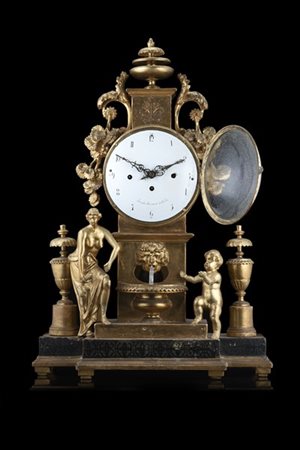 JOSEPH BRUMER IN WIEN
Pendola in legno di forma architettonica raffigurante "la