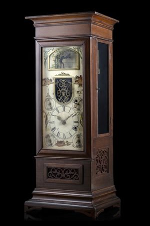 ANONIMO
Orologio musicale da appoggio con cassa in legno di forma parallelepipe