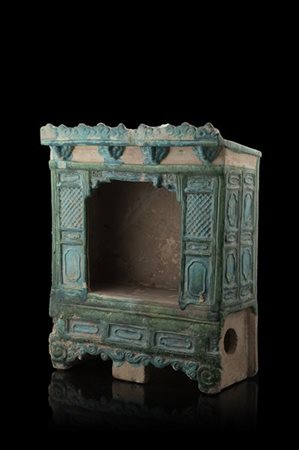 Stele votiva a invetriatura verde e turchese (difetti)
Cina, dinastia Ming (136