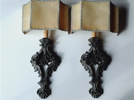 COPPIA DI APPLIQUES IN LEGNO SCOLPITO H.CM.63