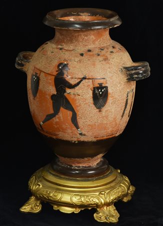 VASO GRECO-ROMANO copia in ceramica decorato con scene di vita quotidiana,...