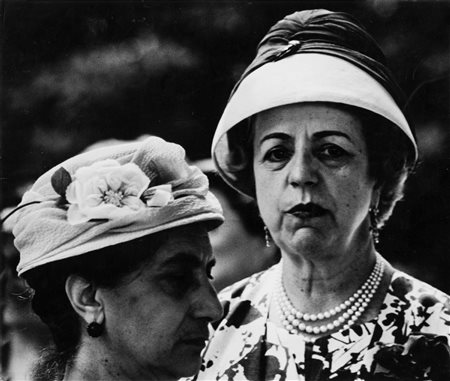 Gianni Berengo Gardin (1930)  - Alla Biennale, years 1960