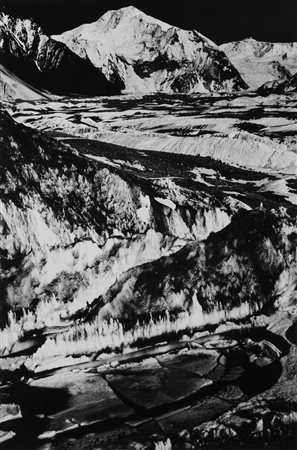 Takeshi Mizukoshi (1938)  - Baltoro Kangri (7274 mt.), Karakorum, Pakistan, 1979