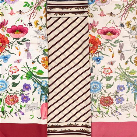 Gucci - Lotto di tre foulard