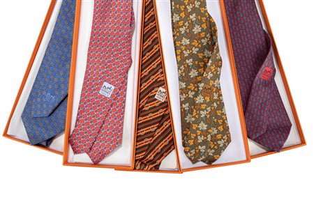 Hermès - Lotto di cinque cravatte