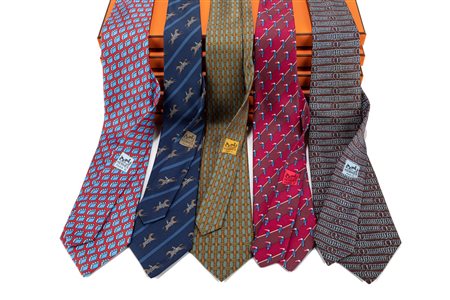 Hermès - Lotto di cinque cravatte