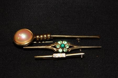 LOTTO UNICO DI 3 SPILLE spilla in argento (punzone argento 925) color oro e...