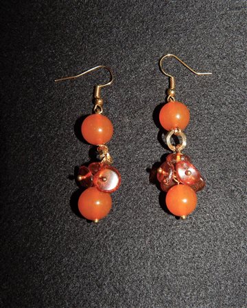 ORECCHINI PENDENTI IN AMBRA orecchini pendenti vintage in ambra in buonissime...