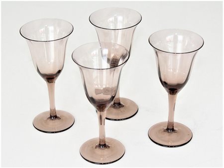 LOTTO QUATTRO BICCHIERI lotto di quattro bicchieri da liquore in vetro, cm...