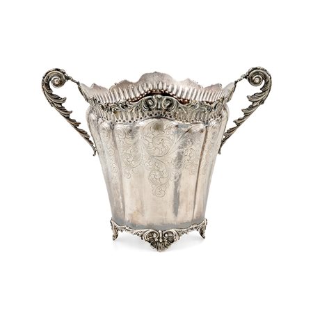 Vaso in argento, Italia XX secolo