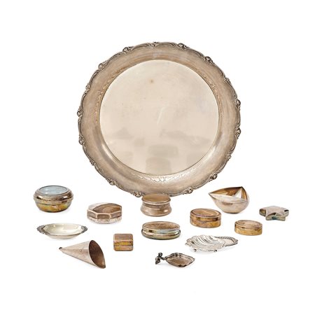 Lotto di quattordici argenti