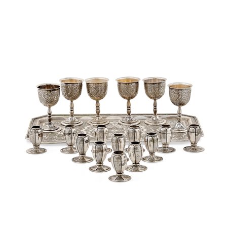 Lotto di diciannove argenti