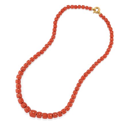 Collana con corallo