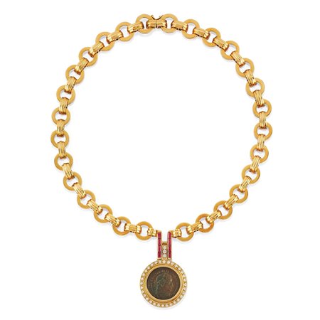 Collana con diamanti e rubini