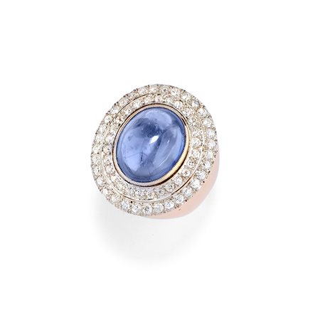 Anello con zaffiro e diamanti