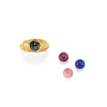 Anello con pietra dura e diamanti