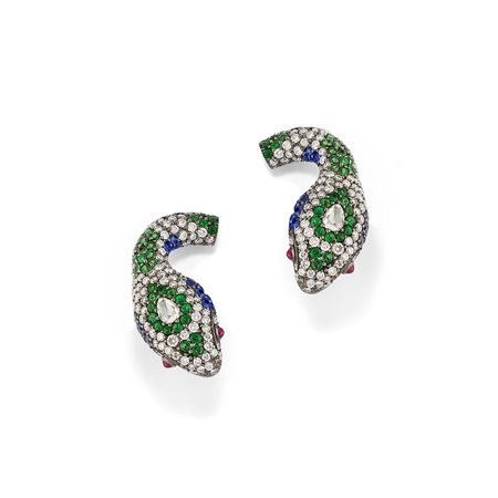 Orecchini con zaffiri, tsavoriti, rubini e diamanti