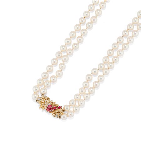 Collana con perle, rubini e diamanti