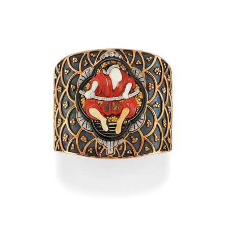 Importante bracciale con onice, corallo, diamanti e pietre dure