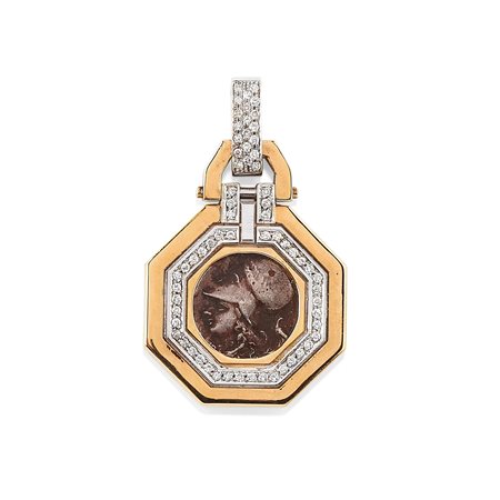 Pendente con moneta e diamanti