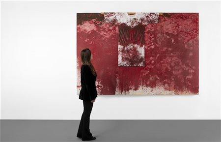 Hermann Nitsch "Senza titolo (Schüttbild mit Malhemd)" 2009
acrilico e tessuto s