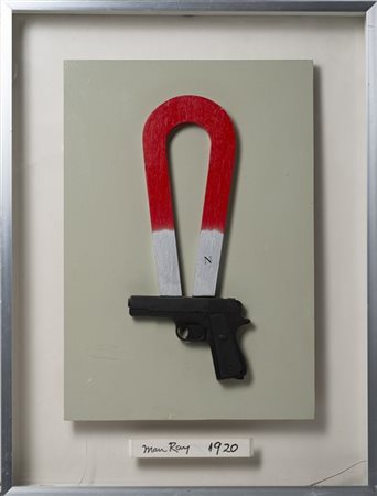 Man Ray "Compass" 1920/1976
multiplo in legno
cm 49x34
Firmato e numerato al ret